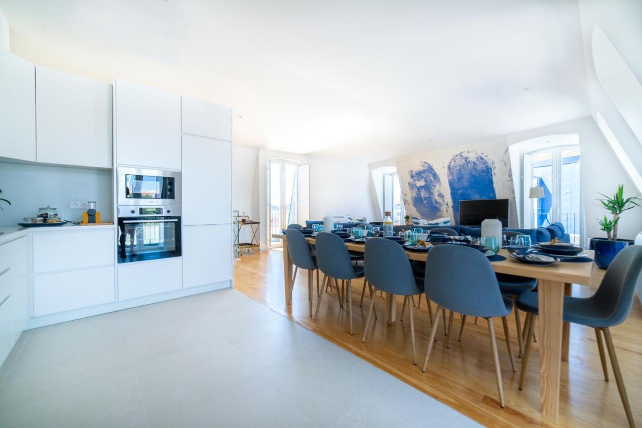 Blue By The River 4 - Unique Penthouse Duplex With A View ลิสบอน ภายนอก รูปภาพ