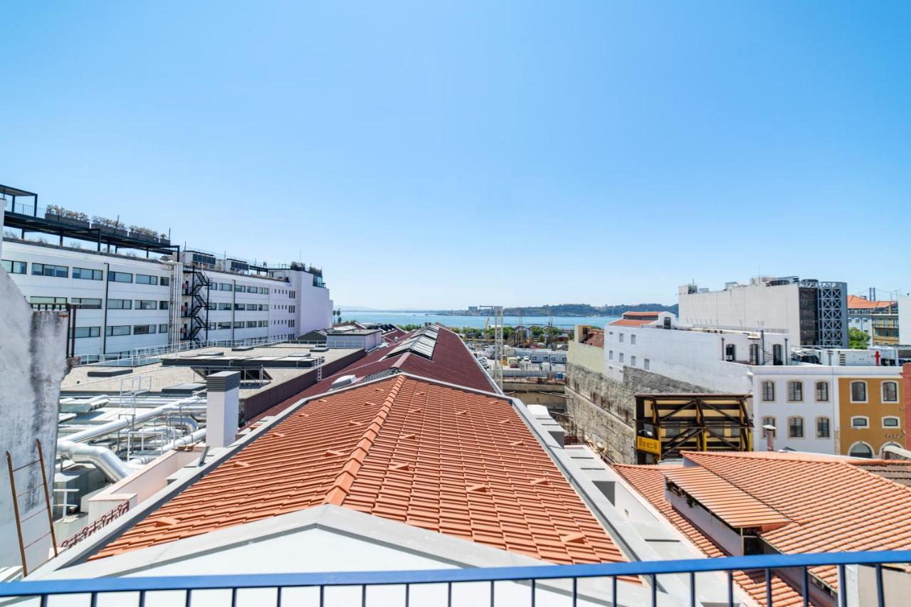 Blue By The River 4 - Unique Penthouse Duplex With A View ลิสบอน ภายนอก รูปภาพ